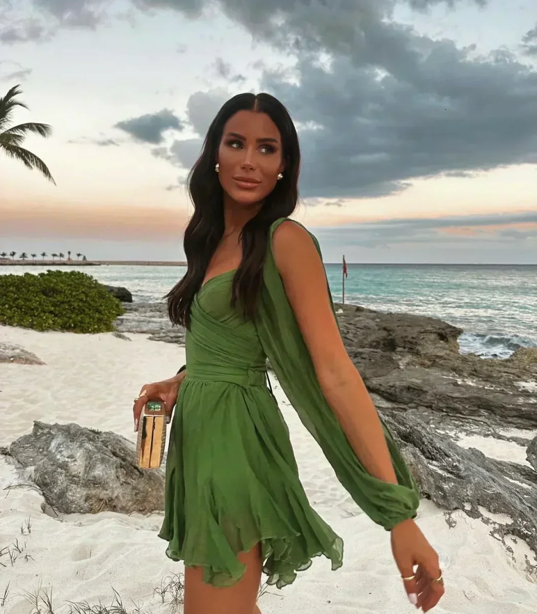 Brigitte | Vestido esvoaçante com mangas veladas - Image 2