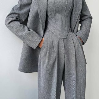 Dolce™ - Conjunto de três peças com blazer trespassado