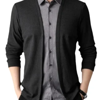 Camisa e casaco de malha 2 em 1