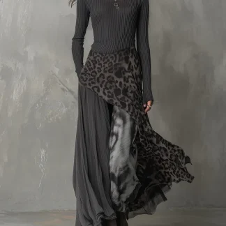 Nkem - Vestido Longo às Riscas com Estampa Leopardada