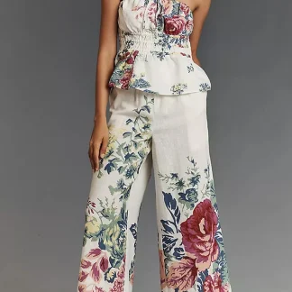 Look de verão com blusa elástica e calça de cintura alta
