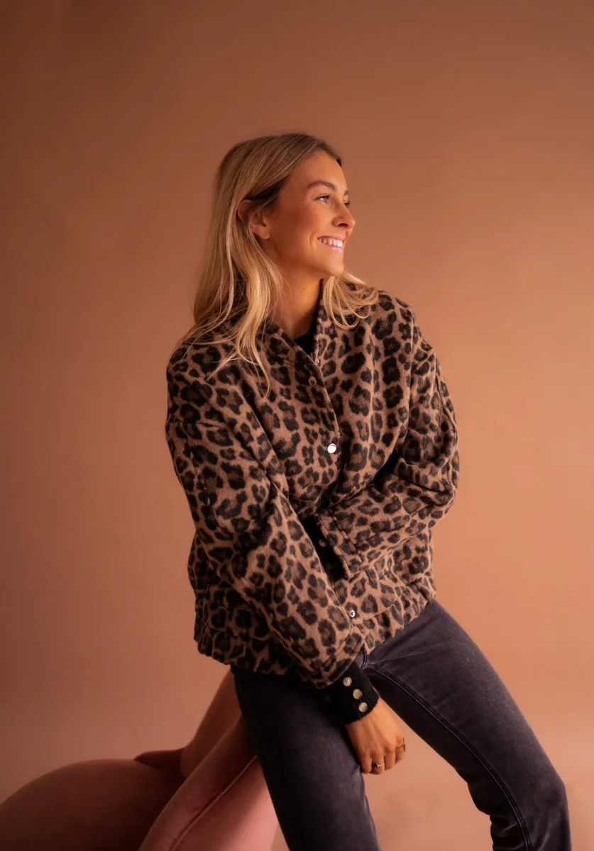Luna | Jaqueta da moda com estampa de leopardo - Image 8