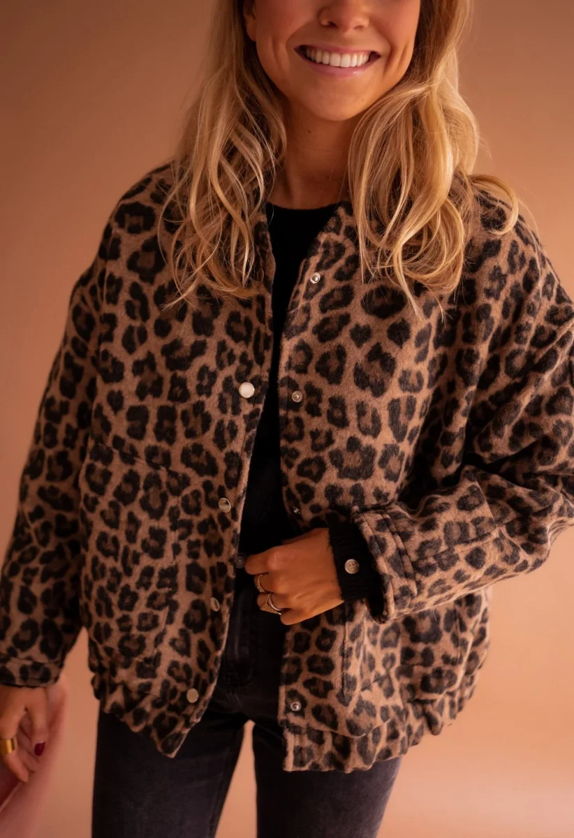 Luna | Jaqueta da moda com estampa de leopardo - Image 2